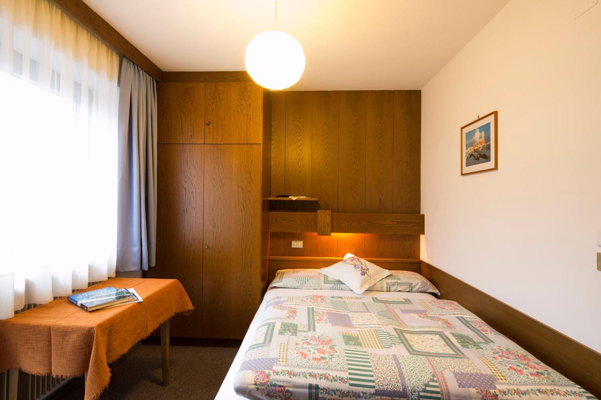 Hotel Ciasa Iris à Calfosch Extérieur photo